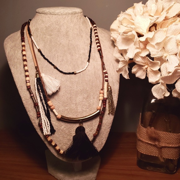 Jewelry - Statement Boho Tassle Necklace